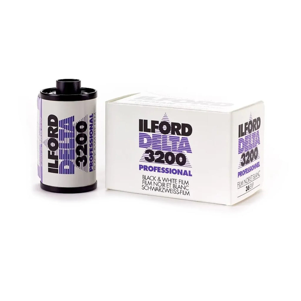 Ilford Delta Pro 3200 | 35mm B&W Film Roll| 36 exp