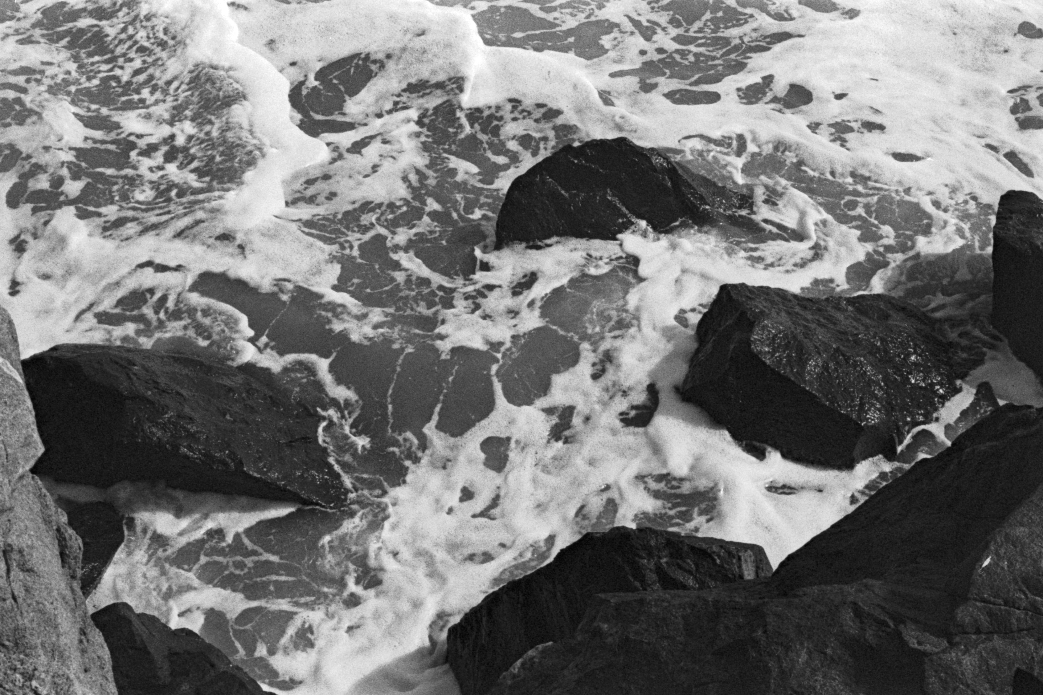 CPB ReSpool Infinity – Variable ISO | 35mm B&W Film Roll | 36 Exp | Dev Included