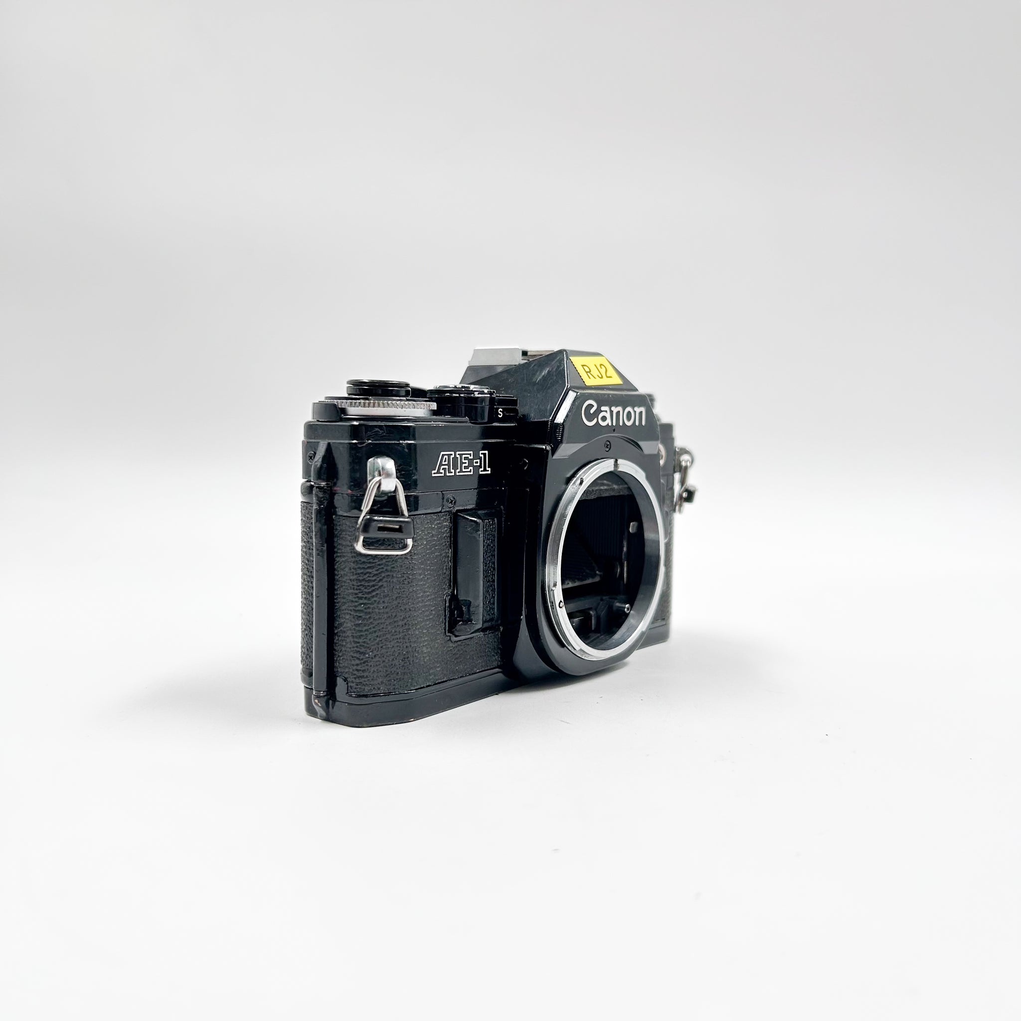 Canon AE-1 | 35mm SLR Film Camera | Excellent – CPB Foundation