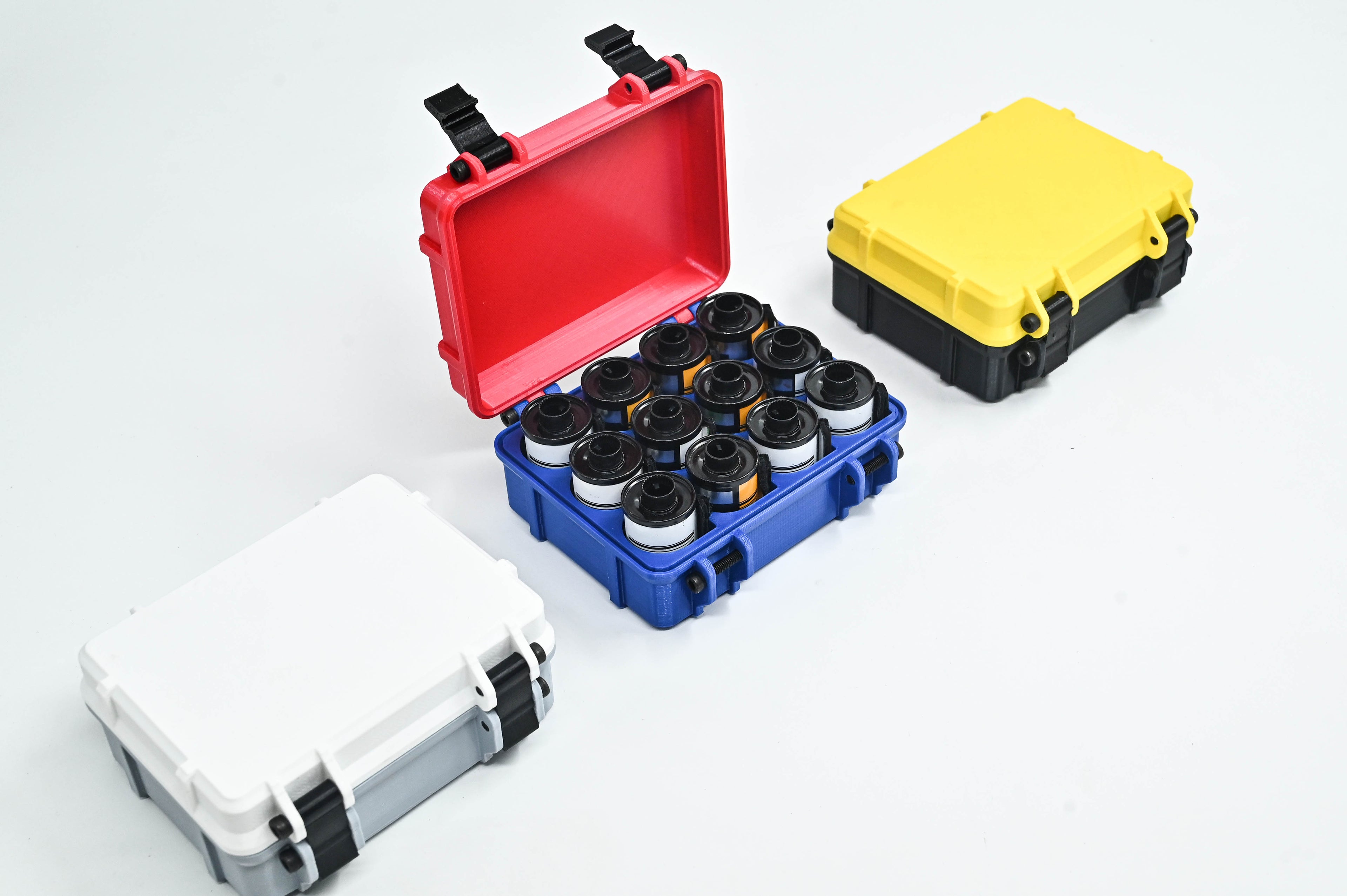 12 x 35mm Film Roll Rugged Storage Case | 3D Printed