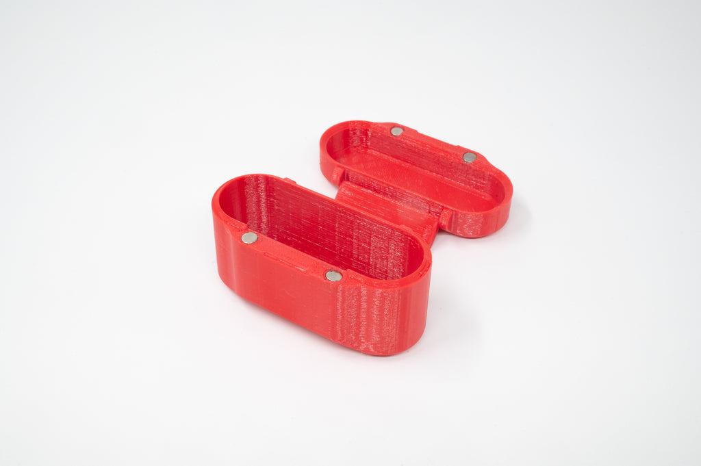 The Film Pod | 3 x 35mm Magnetic Film Roll Case | 3D Printed