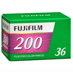 Fujifilm 200 | 35mm Colour Film Roll | 36 exp