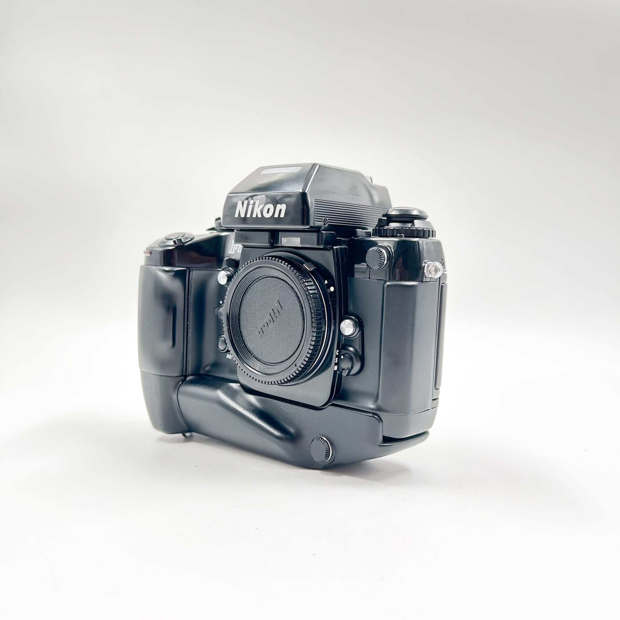 Nikon F4 | 35mm SLR Film Camera | Excellent – CPB Foundation Nikon F4 | 35mm SLR Film Camera | Excellent – CPB Foundation