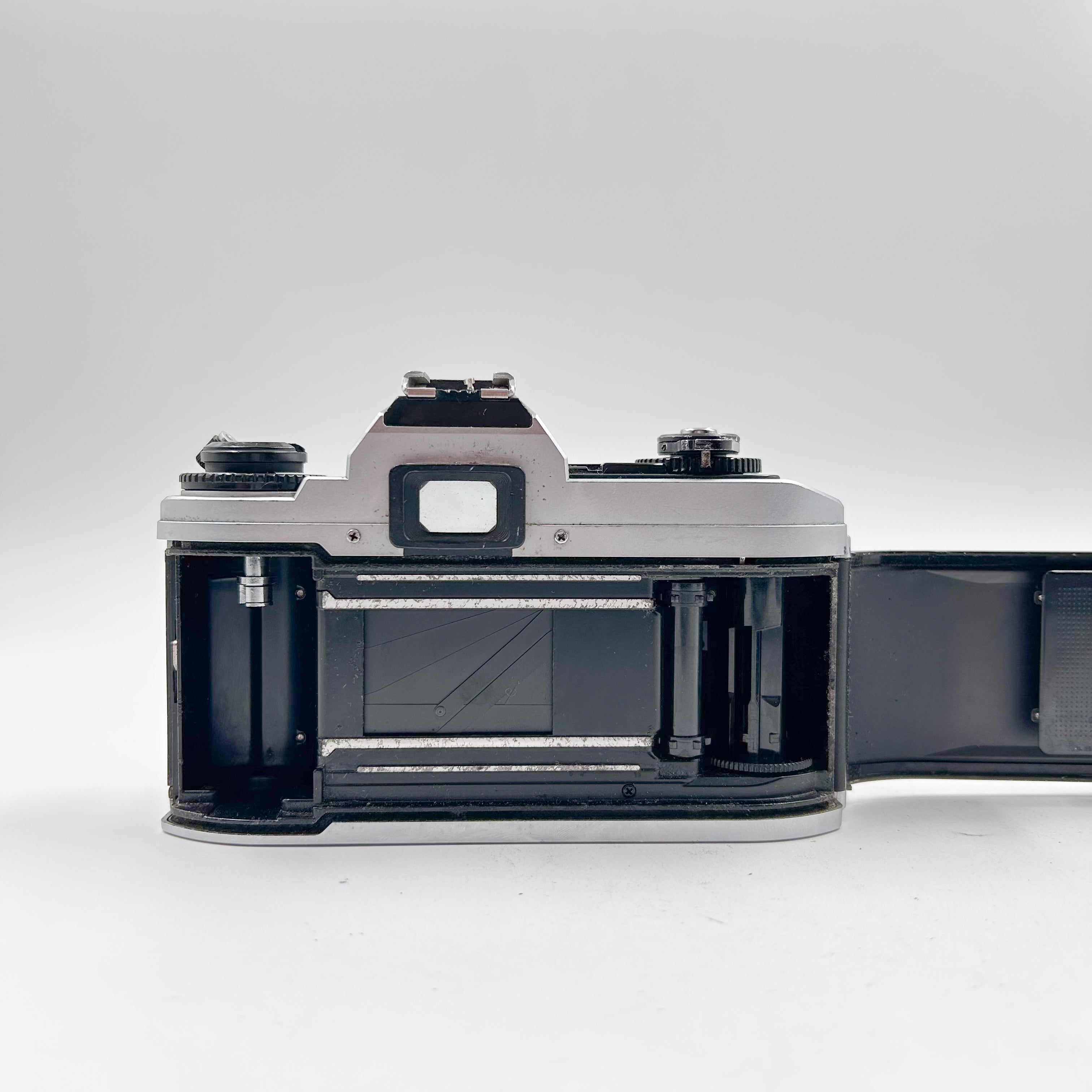 Nikon FG-20 | SLR Film Camera | Fair