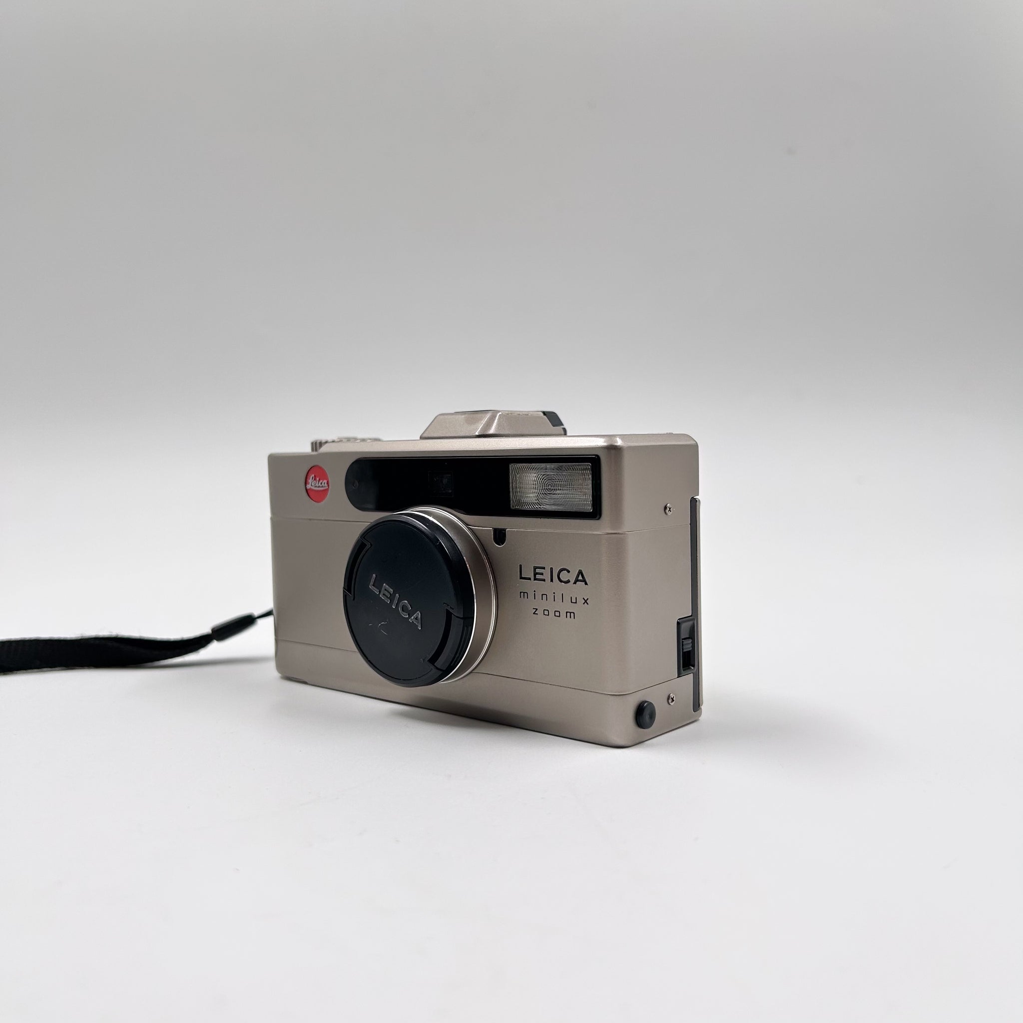 Leica Minilux Zoom | Premium Point And Shoot Camera | Excellent