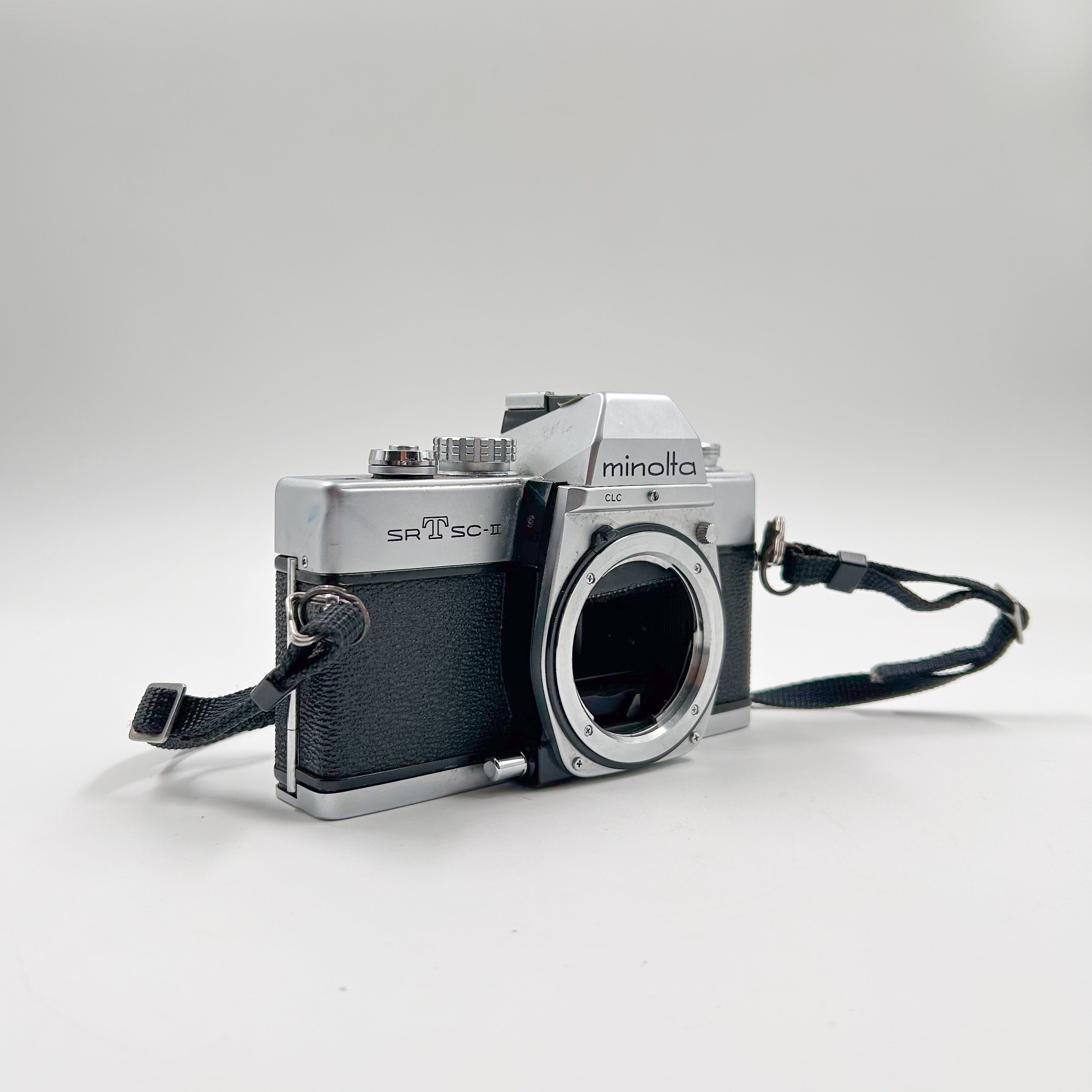 Minolta SR-T SC-II + Minolta 35-70mm f/3.5 | SLR Film Camera + Lens | Good