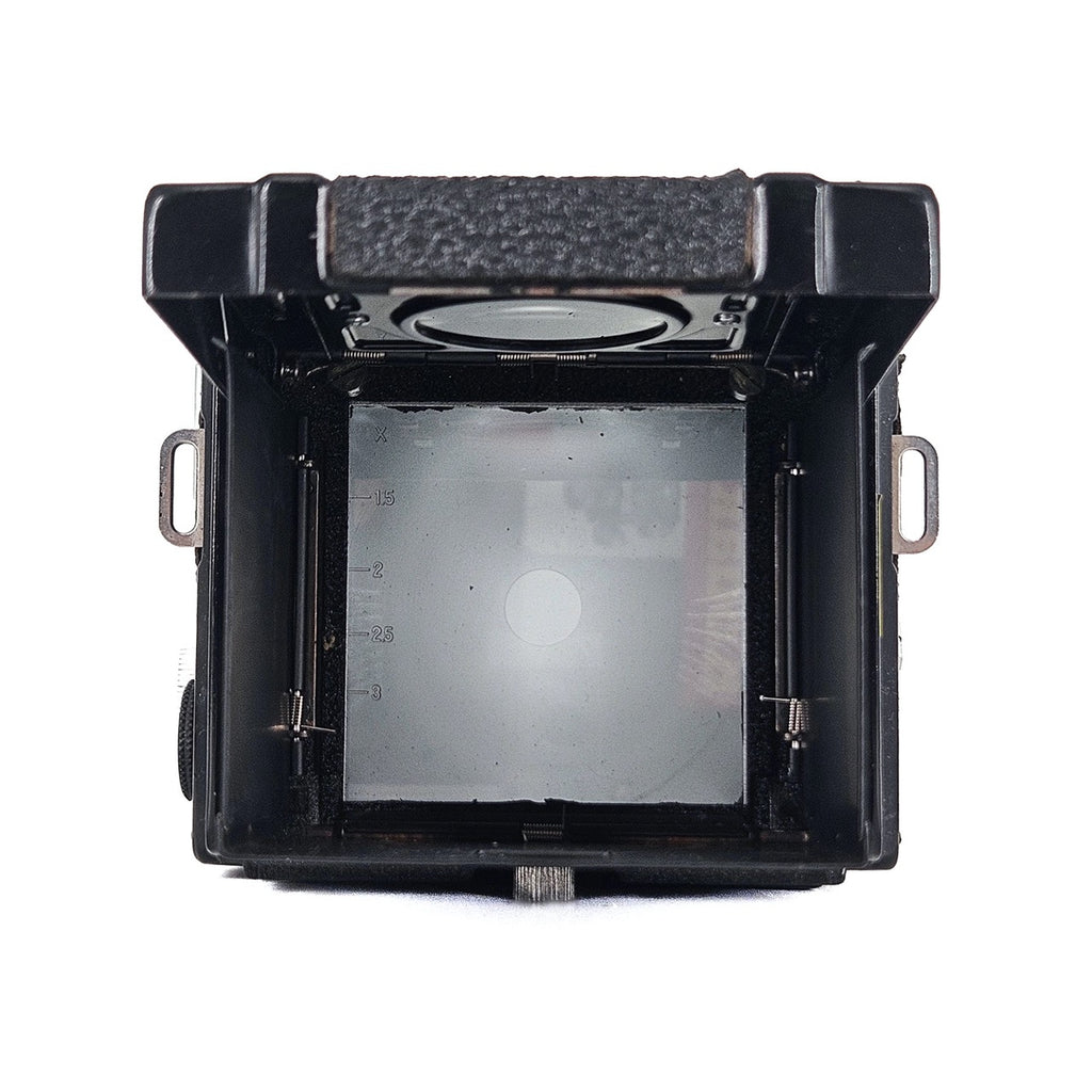 Mamiya C330 + Mamiya-Sekor 80mm f/3.7 | Medium Format Film Camera + Lens | Excellent