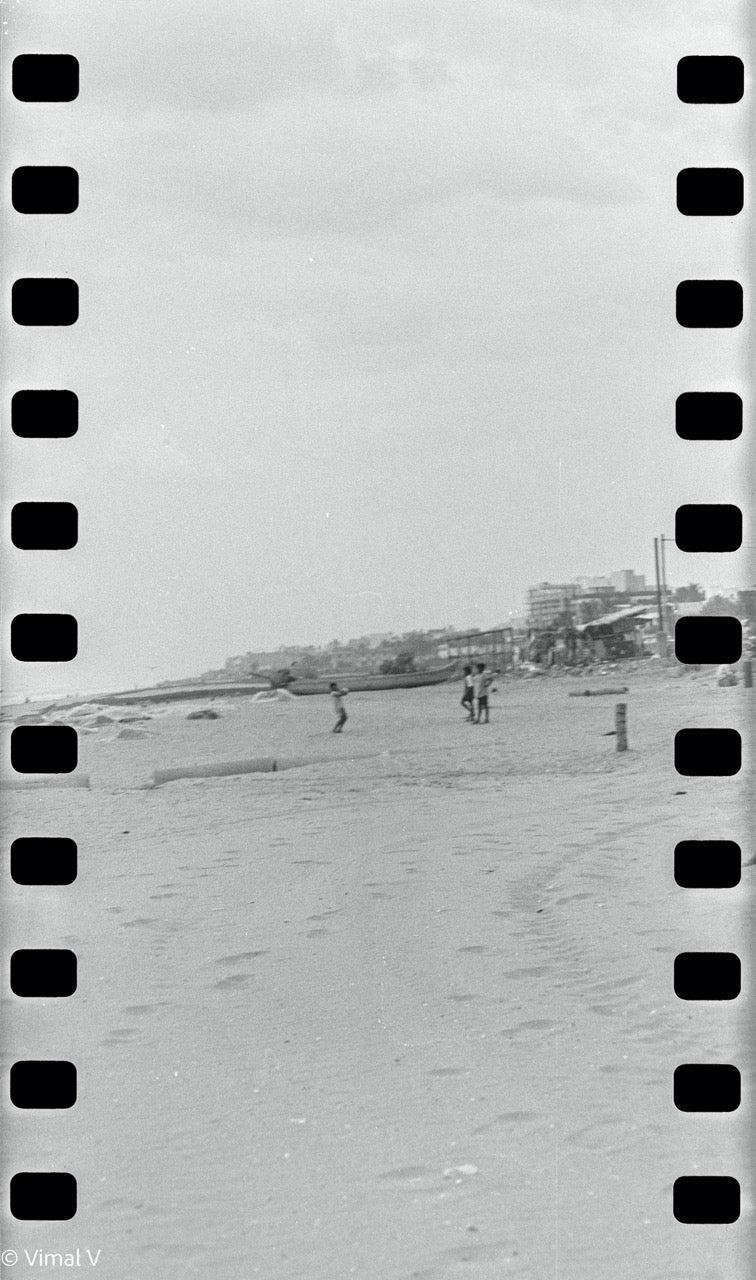 Yashica-Mat | Medium Format Film Camera | Good