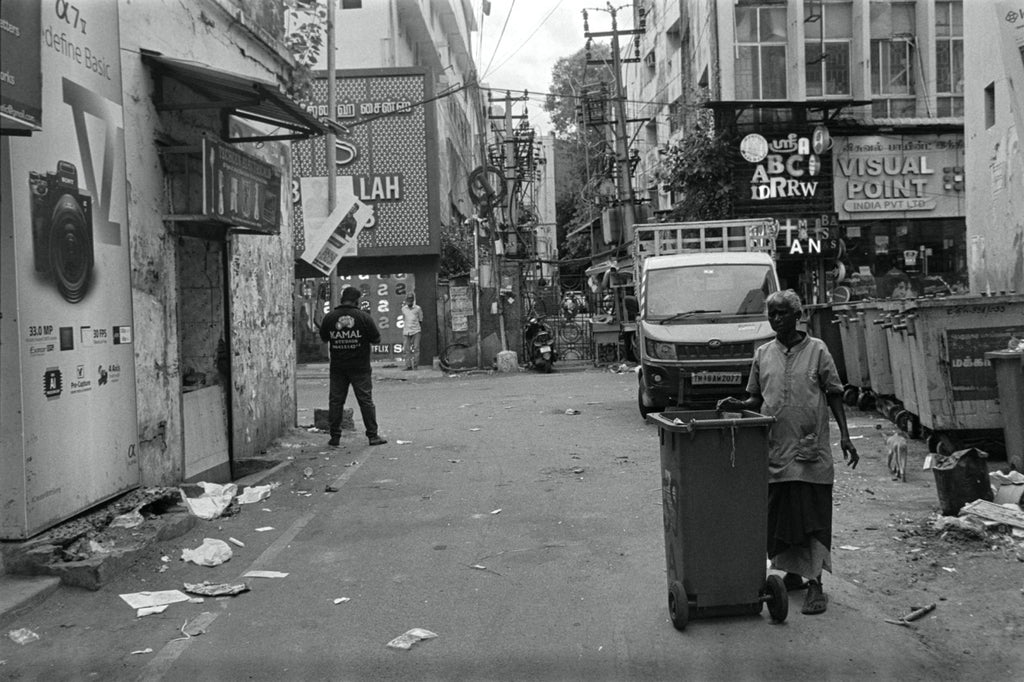 Nikon FM | SLR Film Camera | Excellent