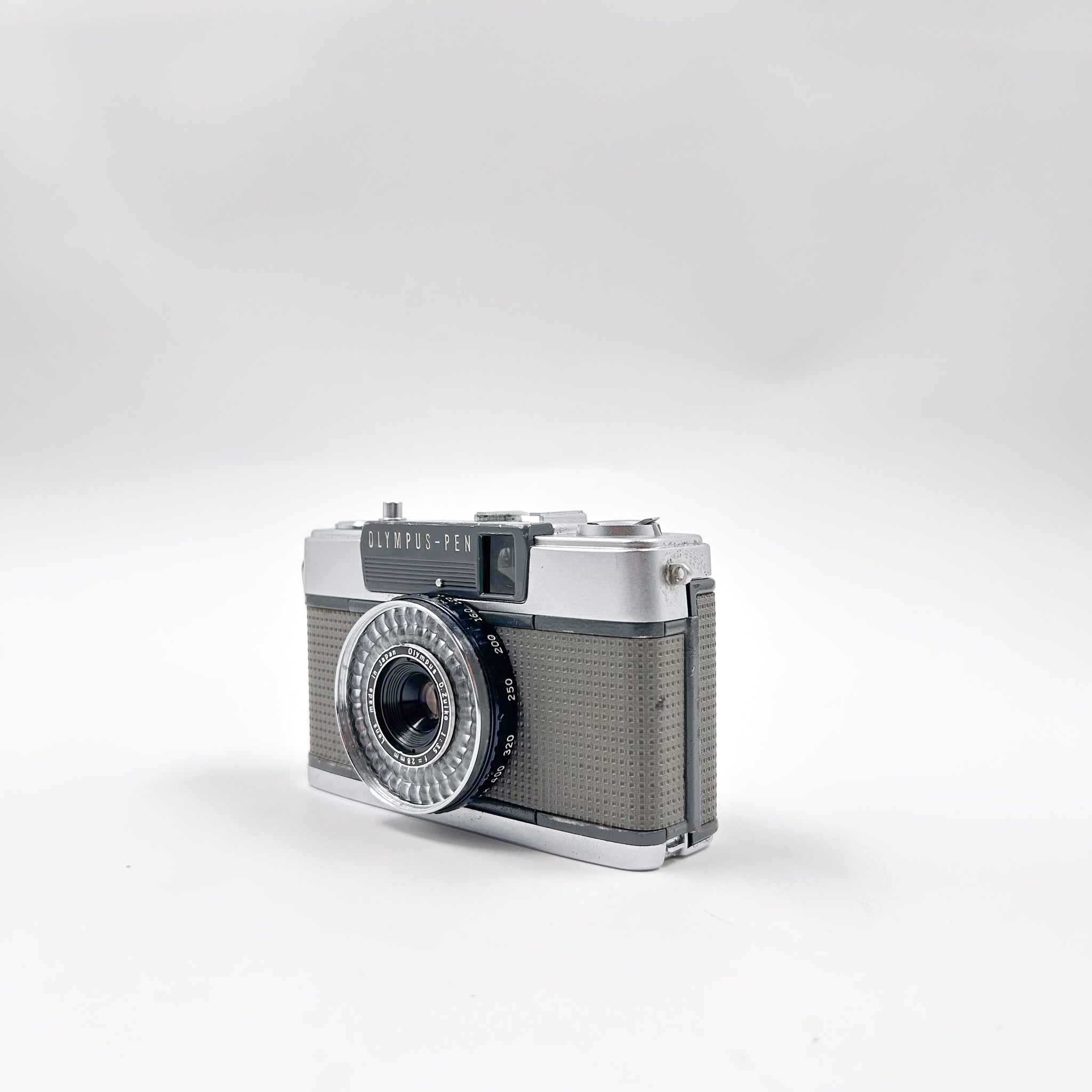 EE2 PEN 【美品・完動品】OLYMPUS 中古】【送料無料】【保証付 2390737（ケース S/N EE-2 PEN OLYMPUS 】 フィルムカメラ