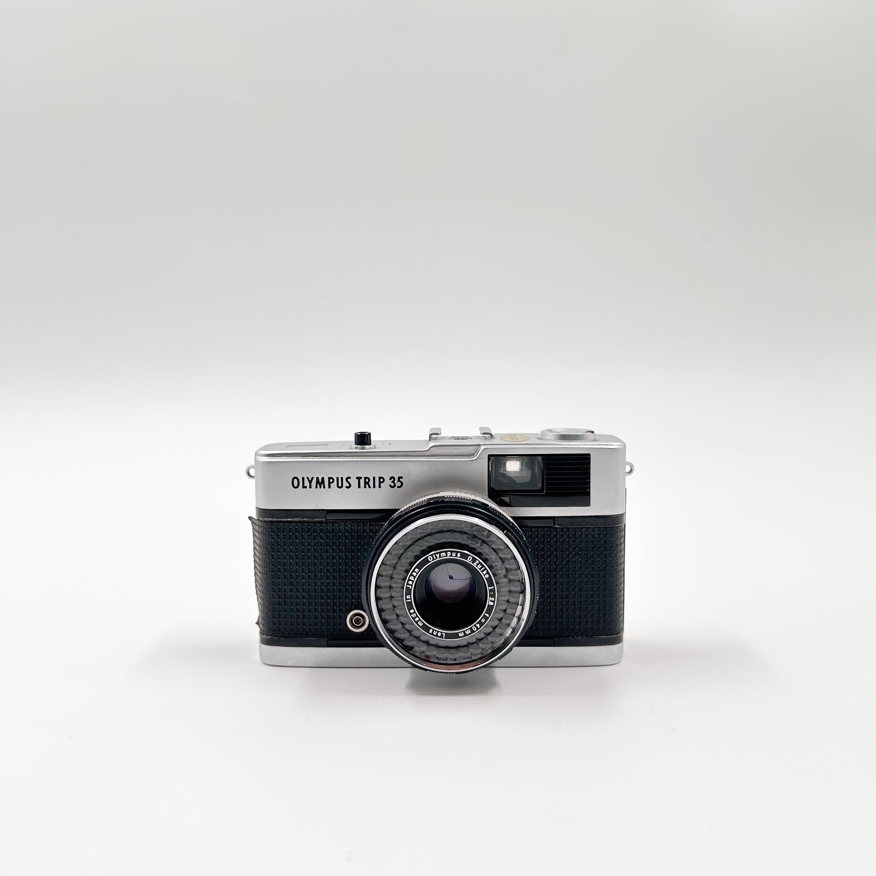 Olympus Trip 35 35mm Film Camera Advance Point and Shoot Good