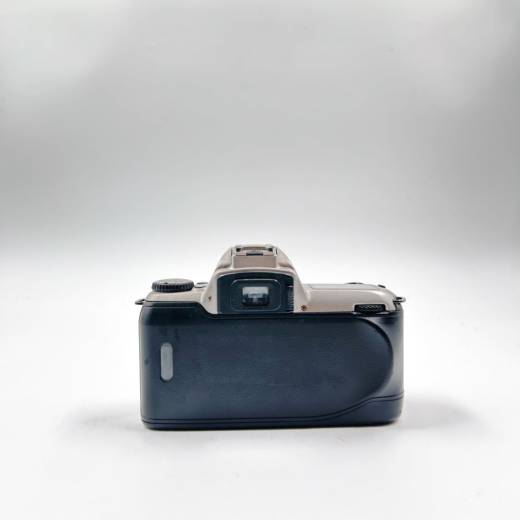 Nikon F65 | SLR Film Camera | Good