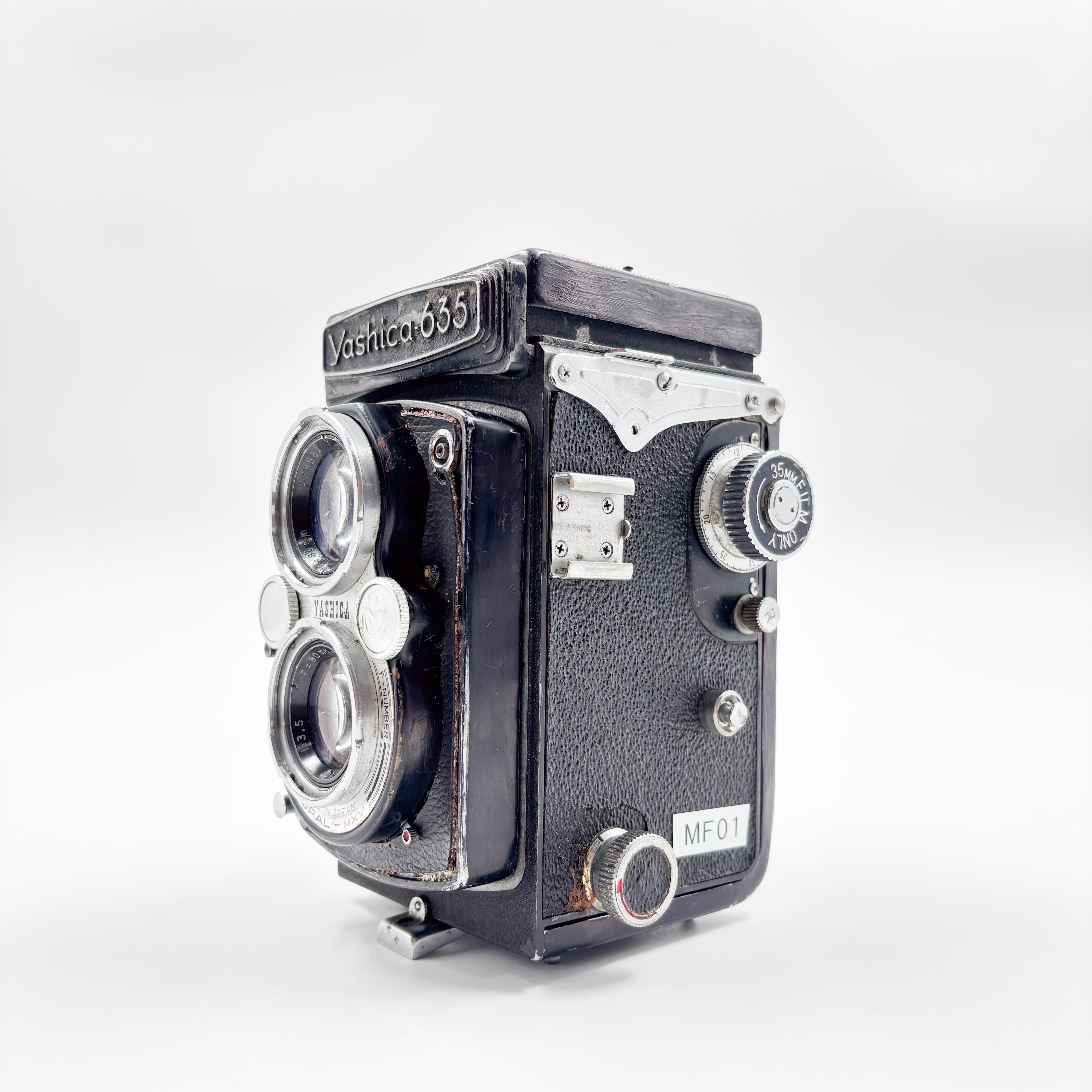 Yashica 635 Medium Format TLR Film Camera Rated (7/10) – CPB