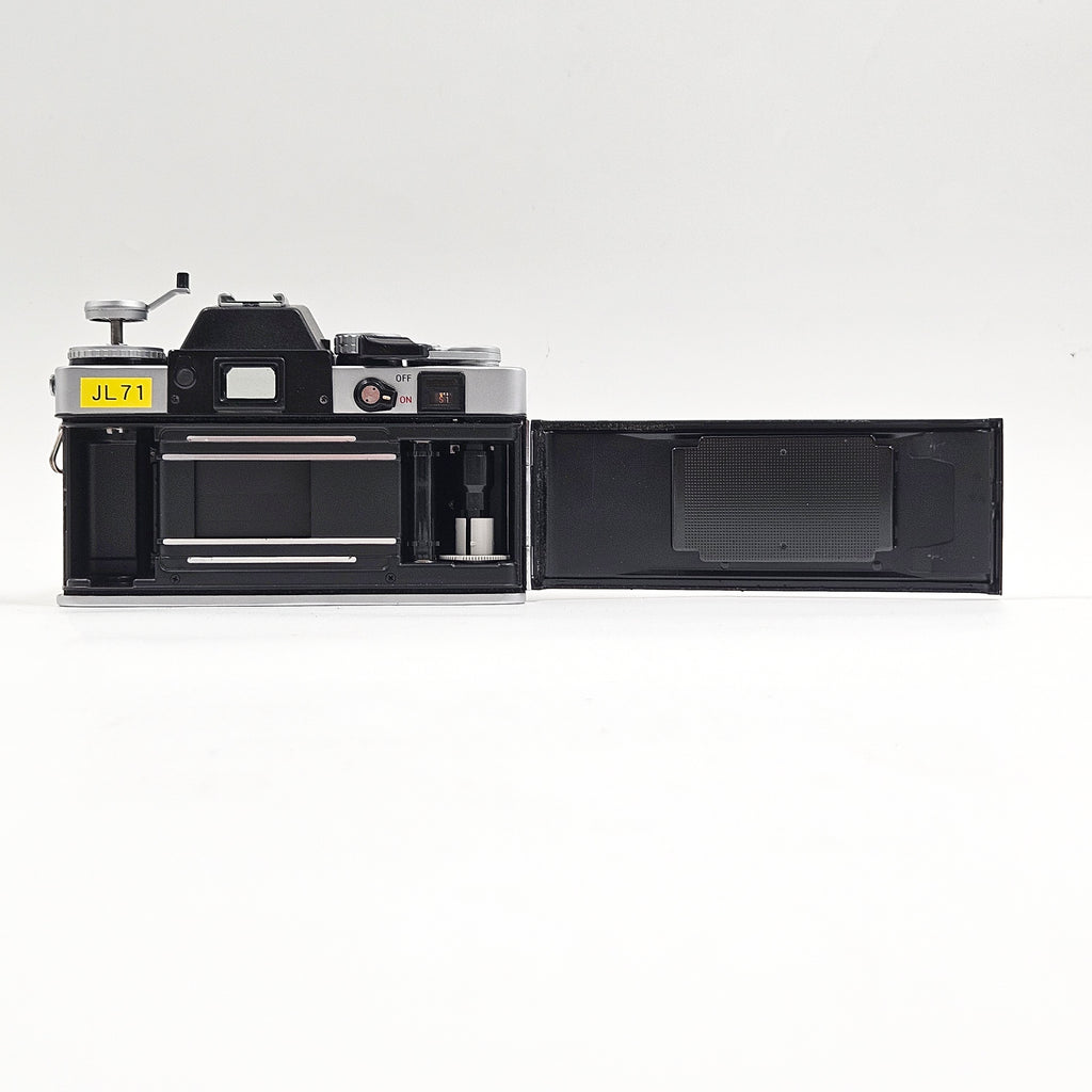 Minolta XE | SLR Film Camera | Good
