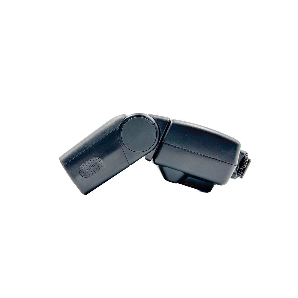 LumoPro LP120 | Electronic Hot-Shoe Flash | Excellent